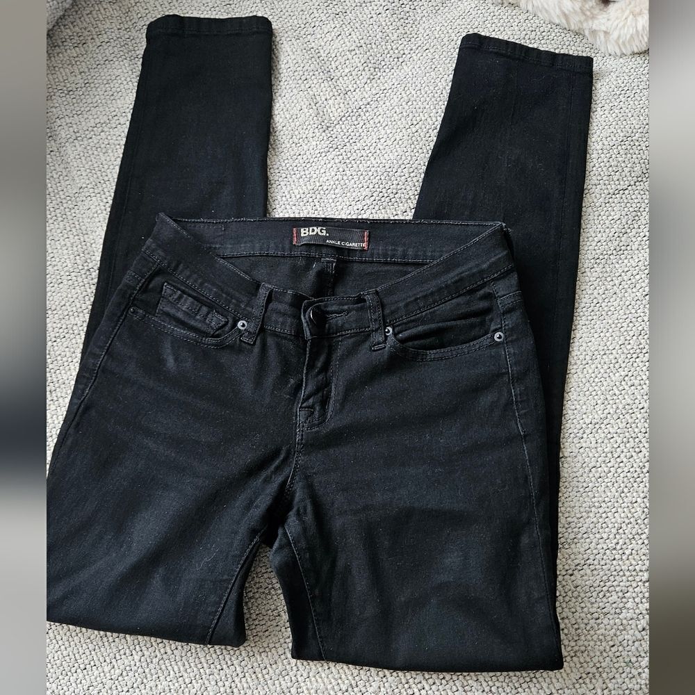 🎁Bdg ankle cigarette black skinny jeans